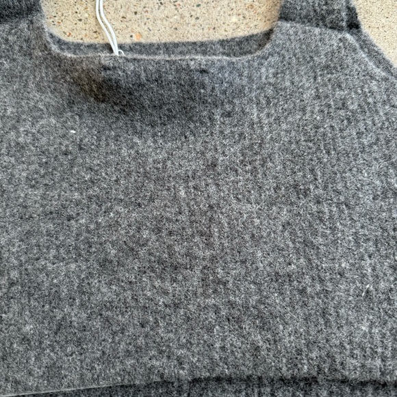 Everlane NWT Medium Charcoal The Cozy Stretch Crop Tank - Picture 3 of 8